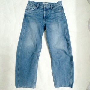 Abercrombie & Fitch Mid Rise Barrel Jeans